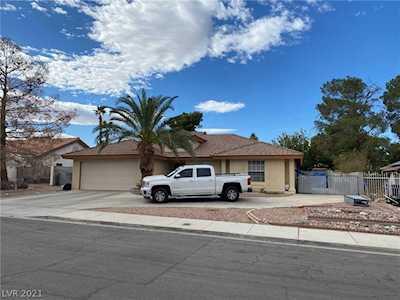 57 Pleasant Dale Dr Henderson, NV 89074