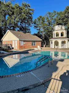501 E Burgess Rd #D8 Pensacola, FL 32504