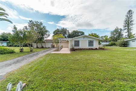 171 E Wentworth St Englewood, FL 34223