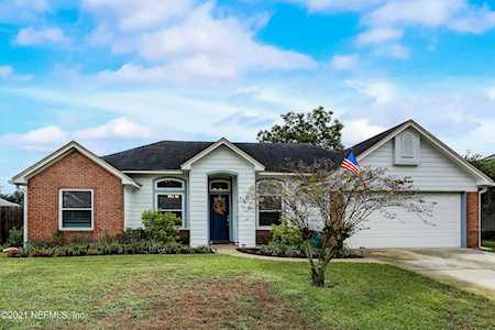 8147 Pine Springs Ln Jacksonville, FL 32244