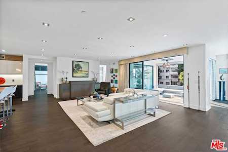 432 N Oakhurst Dr #407 Beverly Hills, CA 90210