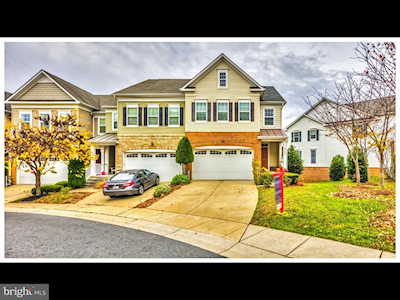 9708 Northern Lakes Ln Laurel, MD 20723