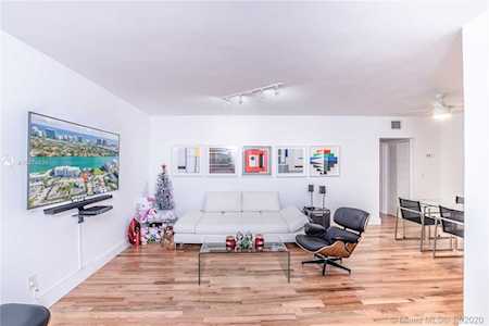 10002 E Bay Harbor Dr #2 Bay Harbor Islands, FL 33154