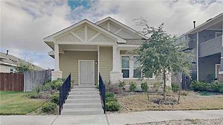 174 Friendship Oak DR San Marcos, TX 78666