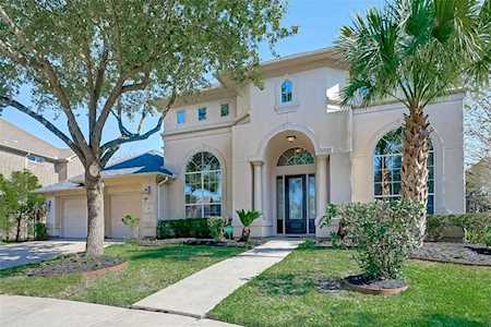 5323 Turning Leaf Ln Ln Sugar Land, TX 77479