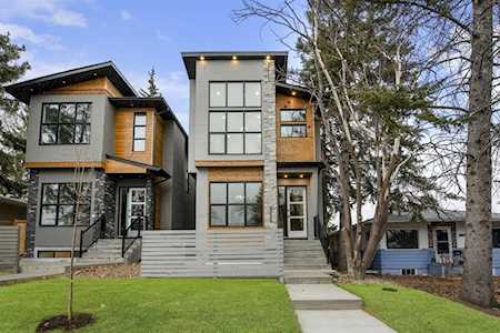 2138 51 Ave SW Calgary, AB T3E 1J9