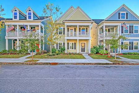 411 Forsythia Ave Summerville, SC 29483