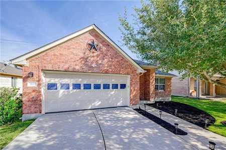 1161 Stone Rim LOOP Buda, TX 78610