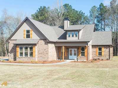 214 Cades Ct. Mcdonough, GA 30252