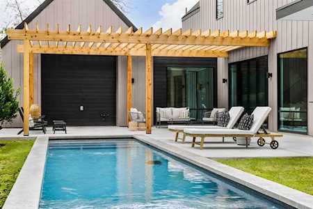 7503 St Louis ST Austin, TX 78757