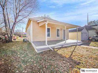 4408 Touzalin Ave Lincoln, NE 685070000