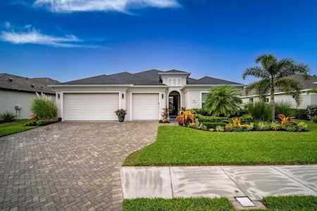 306 Ragdoll RUN Bradenton, FL 34212