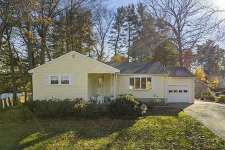 37 Park Street Wilmington, MA 01887