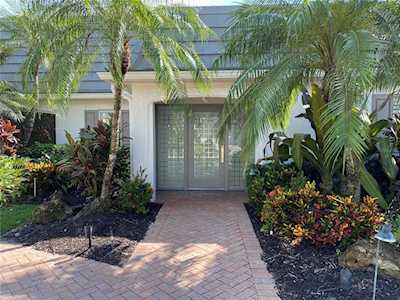 426 Meadow Lark Dr Sarasota, FL 34236