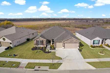 801 Independence Lane Little Elm, TX 76227