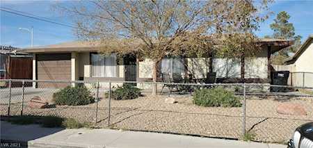 2512 Lincoln Ave North Las Vegas, NV 89030