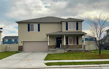 1354 E Shallow Water Rd N Eagle Mountain, UT 84005