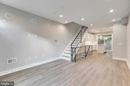 2121 N Orianna St Philadelphia, PA 19122