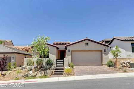 23 Cliffwater St Henderson, NV 89011