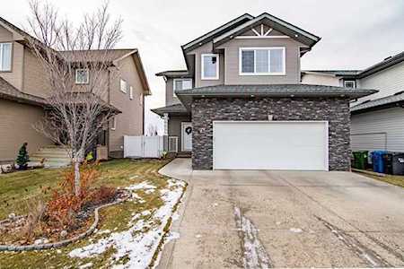 47 Thompson Crescent Red Deer, AB T4P 0R9