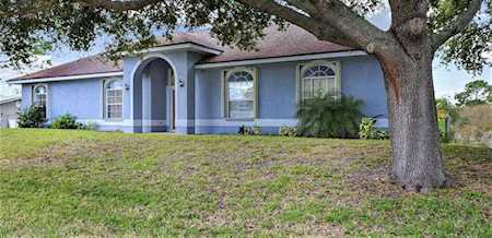 602 Moss Ave Clearwater, FL 33759