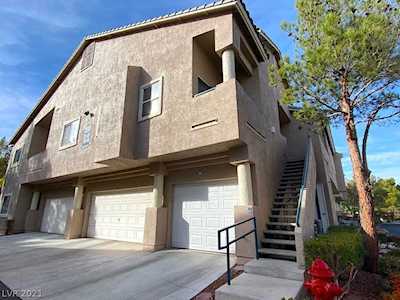 2001 Jade Creek St #202 Las Vegas, NV 89117