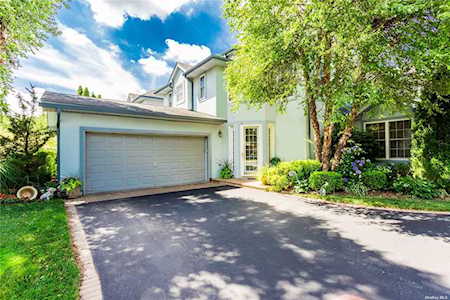 431 Madeira Boulevard Melville, NY 11747