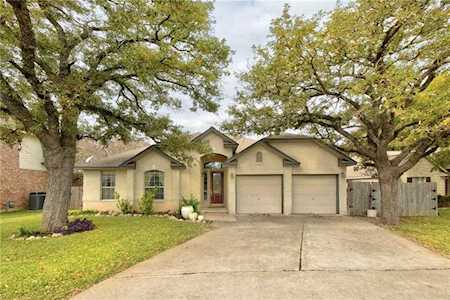 909 Old Mill RD Cedar Park, TX 78613