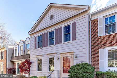 4089 Championship Ct Annandale, VA 22003
