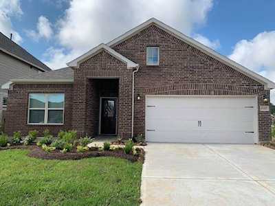 744 Yellow Birch Ln Conroe, TX 77304