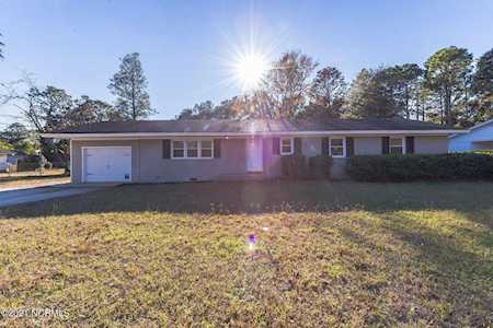 14 Pickett Drive Wilmington, NC 28412