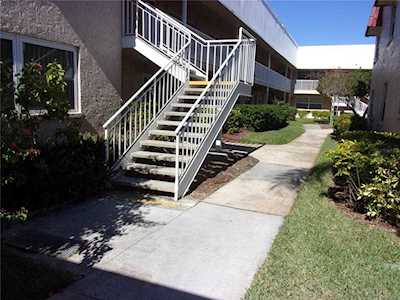 10032 65th Ave N #11 St. Petersburg, FL 33708