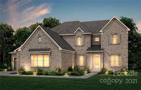 721 Cavesson Way Wesley Chapel, NC 28110