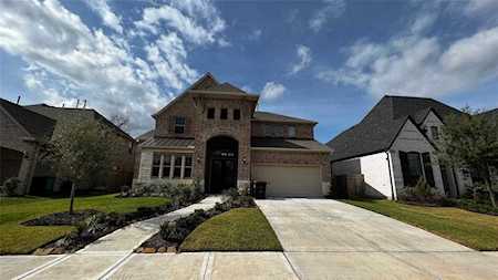 2515 Tradewind Pass Dr Missouri City, TX 77459
