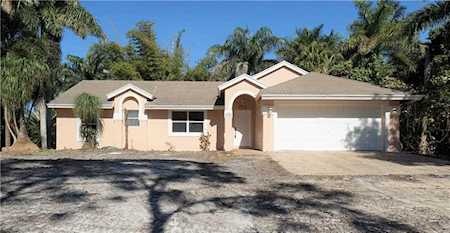15665 66th Ct Loxahatchee, FL 33470