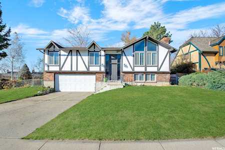 1759 N Stayner Dr Farmington, UT 84025