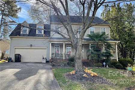 19704 Beneteau Ct Cornelius, NC 28031