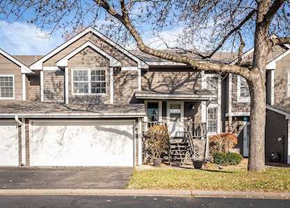 8117 Curtis Lane Eden Prairie, MN 55347