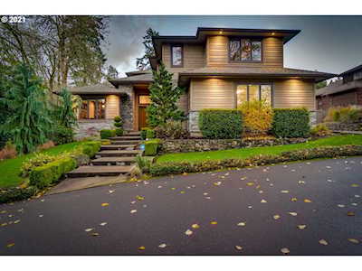 13648 Goodall Rd Lake Oswego, OR 97034