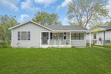 1104 Randall St Pasadena, TX 77506