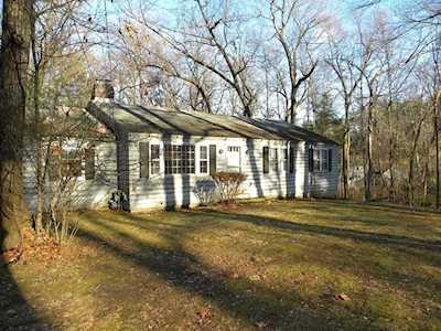 10 Draycoach Drive Chelmsford, MA 01824
