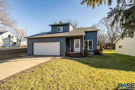 306 S 2Nd Ave Brandon, SD 57005