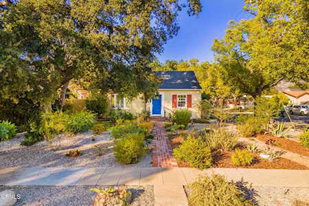 1975 E Woodlyn Rd Pasadena, CA 91104