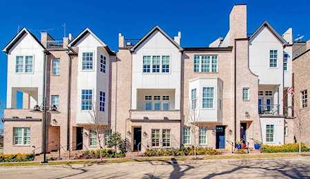 4635 Warwood Lane Dallas, TX 75235