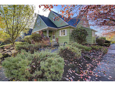 1605 SE 27th Ave Portland, OR 97214