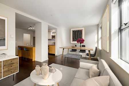 2851 Heather Street #309 Vancouver, BC V5Z 0A2
