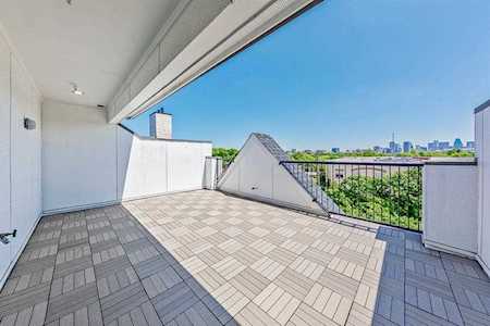 000 Confidential Ave. Dallas, TX 75235