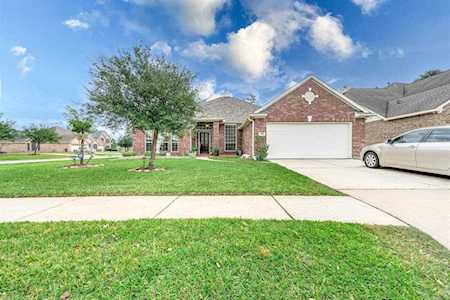 9803 Spring Alp Ct Tomball, TX 77375
