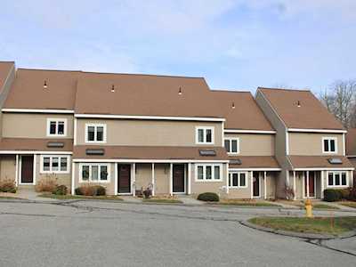 70 Pleasant St #44 Oxford, MA 01537