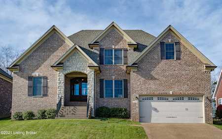 1202 Ava Pearls Way Louisville, KY 40245